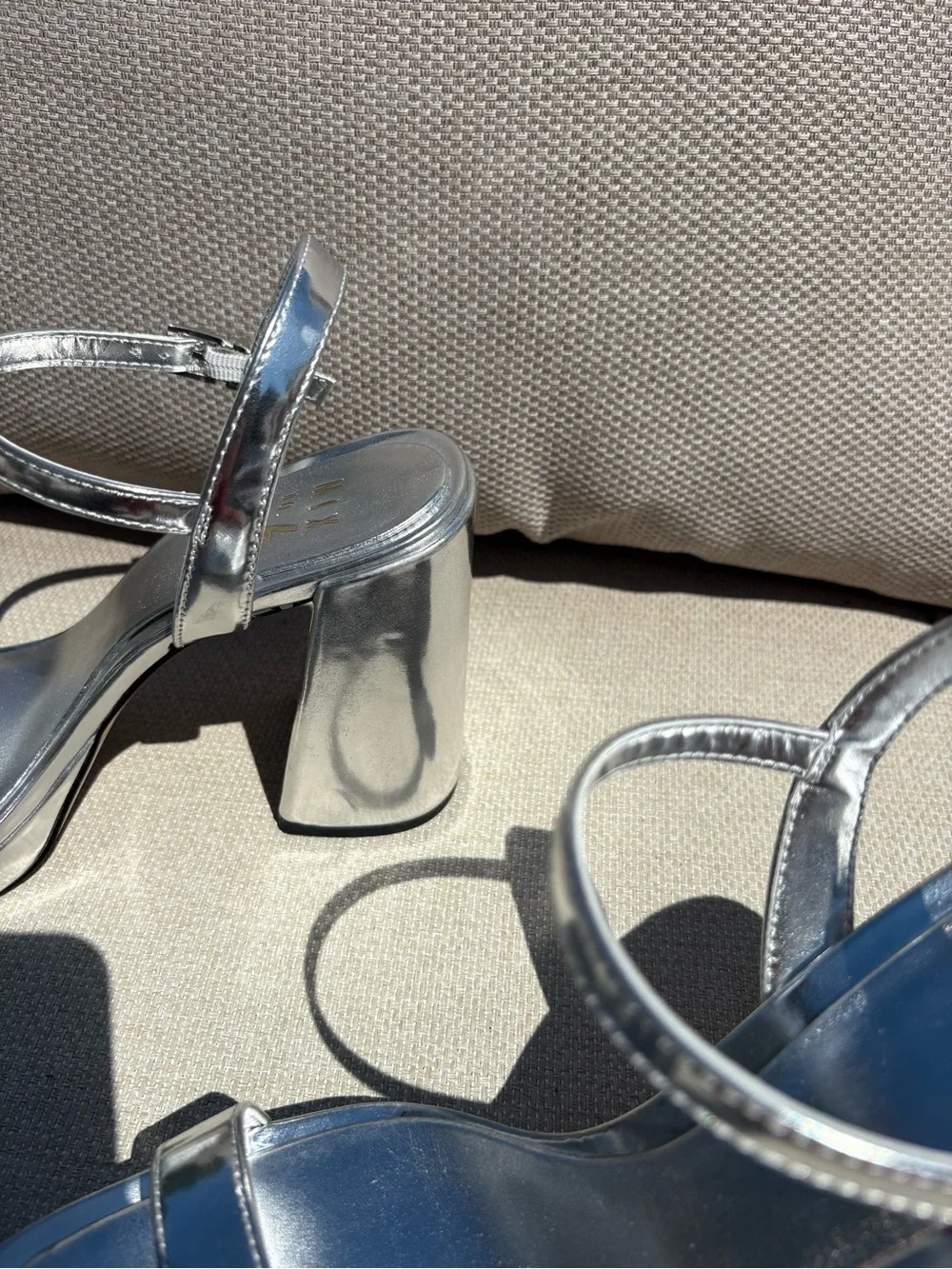 Mix No. 6 Sabrina Silver Metallic Platform Heels Size 10